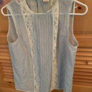 Sundance catalog blue with lace tank top sz L